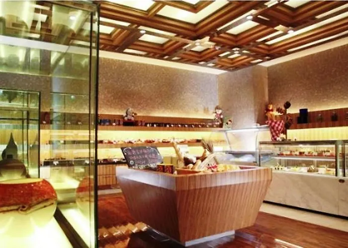 Joyfull International Hotel