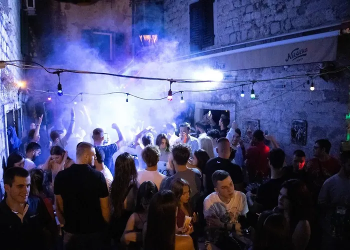 Montenegro Hostel 4U
