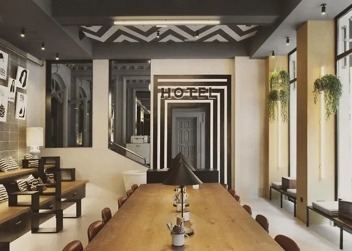  Petit Palace Chueca
