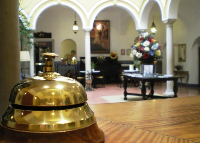 Hotel Abanico Casa Palacio