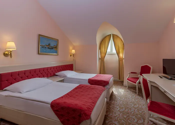 Hotel com piscina: Kremlin Palace