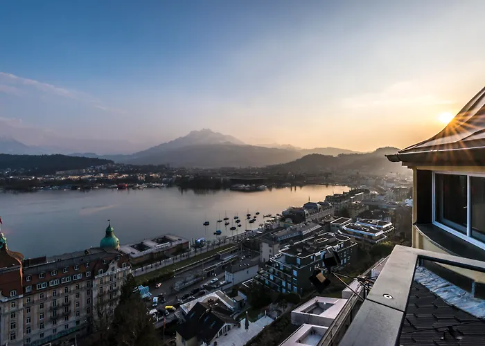 Art Deco Hotel Montana