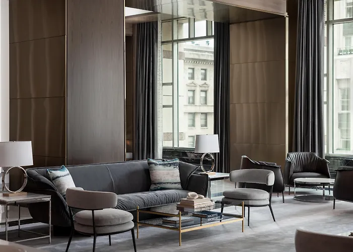 Luxury hotel only: Four Seasons Chicago