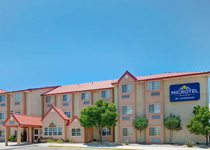 Microtel Inn & Suites By Wyndham Albuquerque West