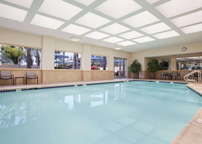 Pet Friendly hotel: Embassy Suites By Hilton San Diego La Jolla