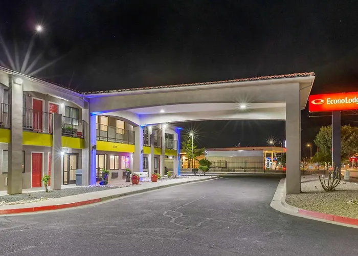 Econo Lodge West - Coors Blvd