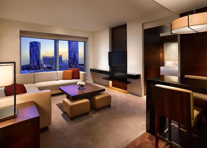 Hotel with Tennis: Grand Hyatt Macau