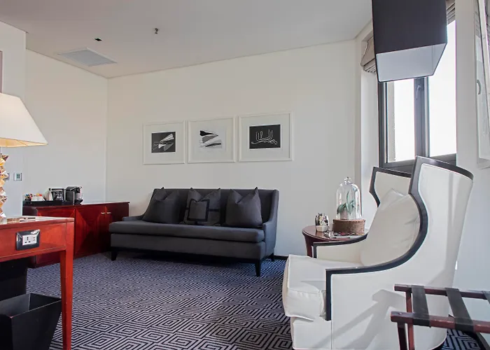 Hotel met zwembad: DAVINCI Hotel on Nelson Mandela Square