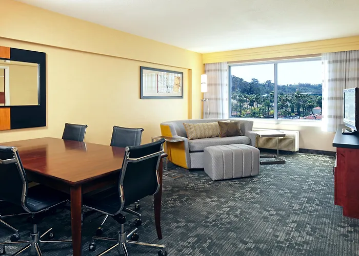 Welkom Hotel: Courtyard By Marriott San Diego Mission Valley/Hotel Circle