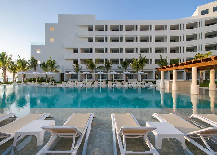 Izla Beach Front
