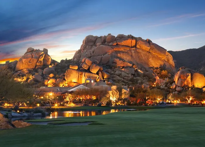 Casino hotel: Boulders Resort & Spa Scottsdale, Curio Collection By Hilton