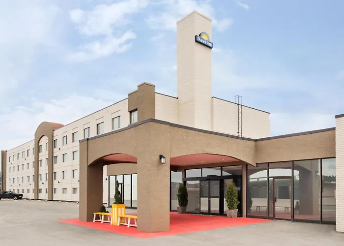 Hotels with a view Days Inn By Wyndham Cranbrook Conference Centre