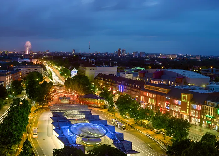 Garner Hamburg - Wandsbek Marktplatz By IHG