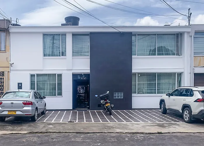 Hotel Bogota Alpes Castellana