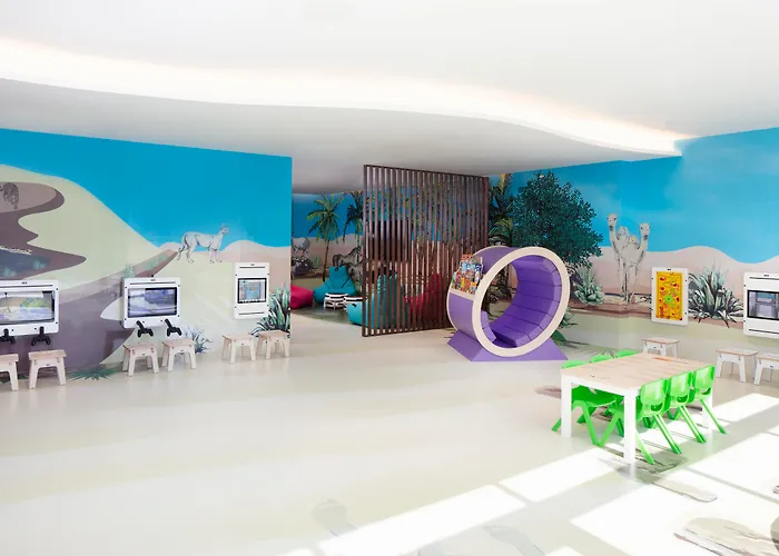 Hotel di lusso: Centara Mirage Beach Resort Dubai