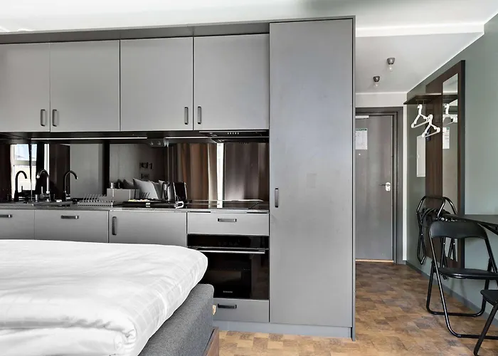 Sure Hotel Studio By Best Western Bromma