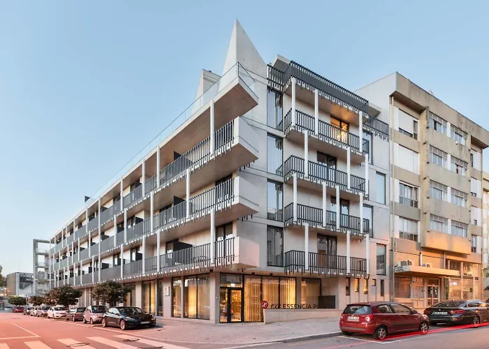 Hotel 4 estrelas: Exe Essenzia Porto