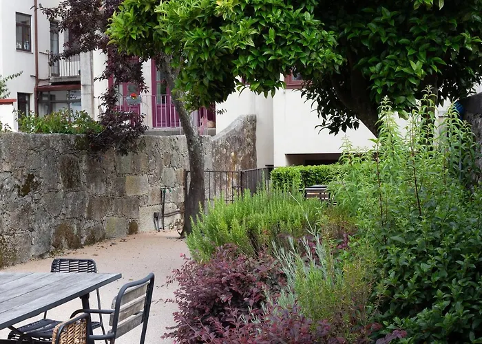 Location Maison Vacances Trait House