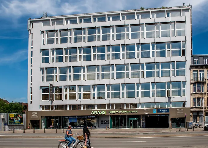  Arass & Business Flats