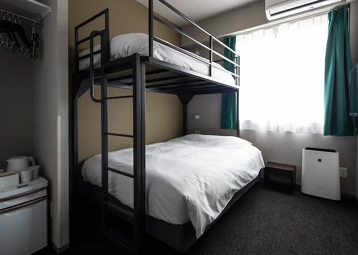 Hotel near College: Imano Osaka Shinsaibashi Hostel