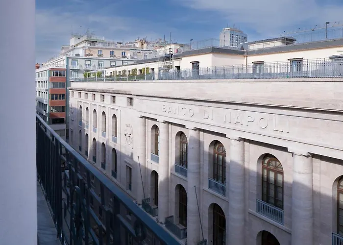  Royal Boutique Napoli