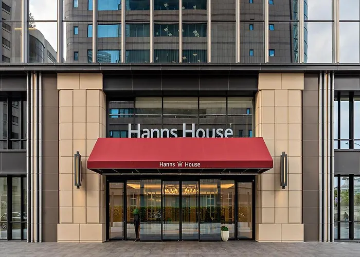 Hanns House