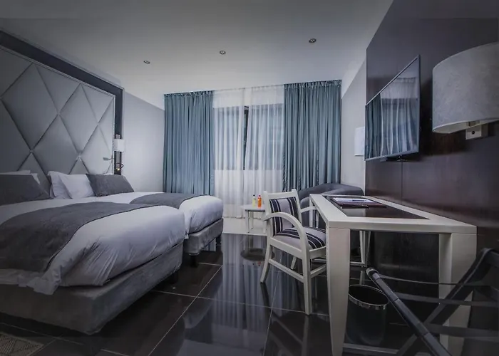 Krystal Palace Douala