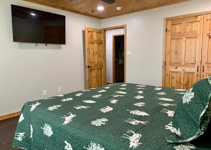 High Valley Apartments