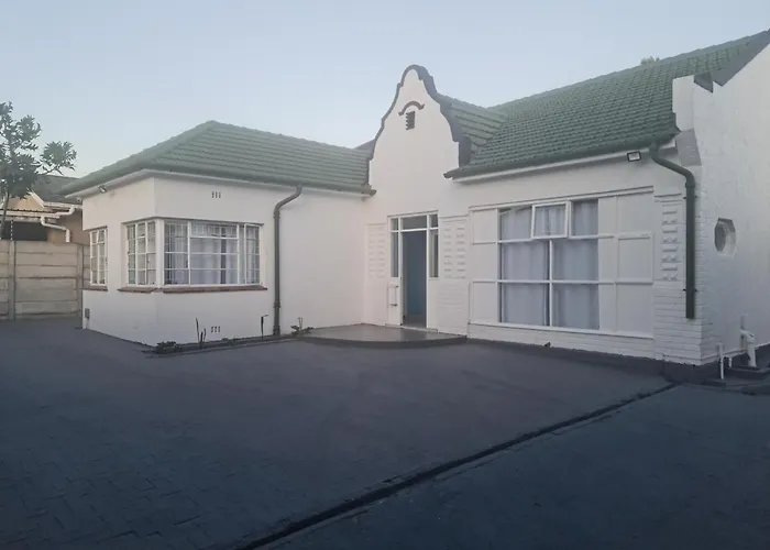 Hasate Guest House ,4 St James Street Oakdale Belliville Cape Town South Africa
