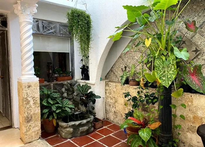 Resort: Luna Cartagena Airport Hotel