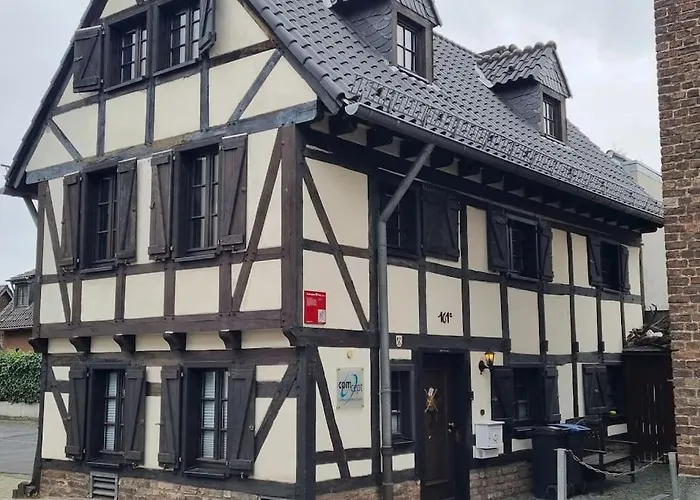 Altes Romantisches Fachwerkhaus In Rheinnaehe Auch Fuer Workation Geeignet