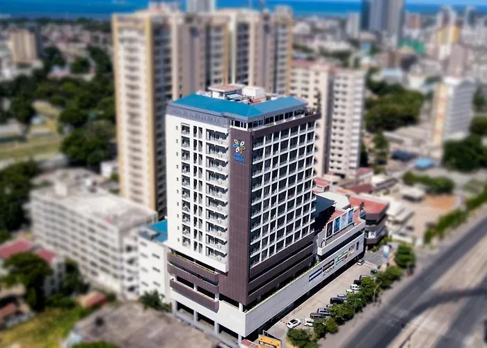 Hotel: Aura Suites