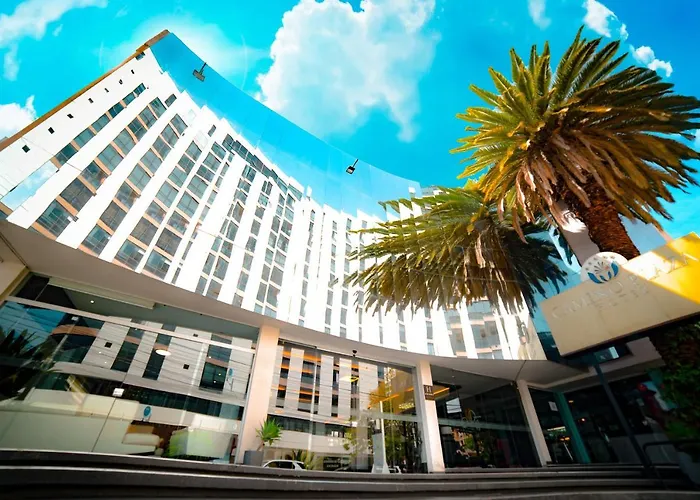 Hotel 5 Estrellas Camino Plaza