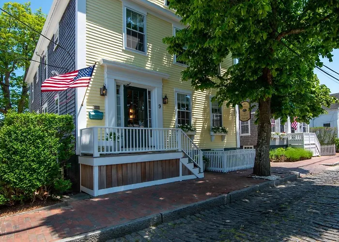 Resort: Nantucket Periwinkle
