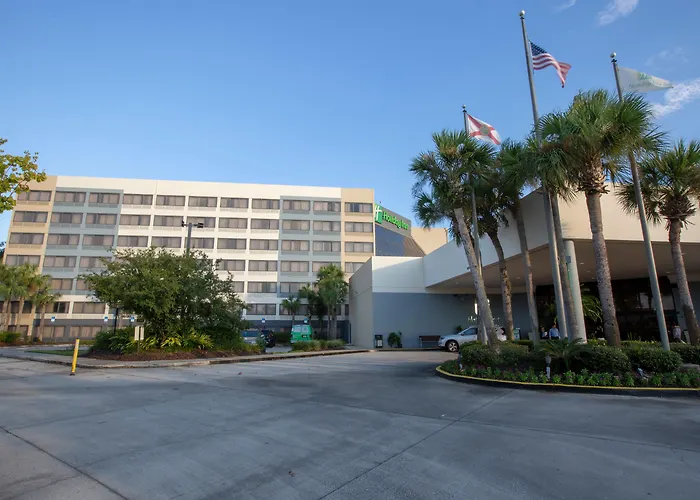 Holiday Inn International Airport By Ihg
