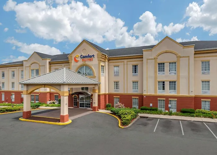  Comfort Suites Newark - Harrison