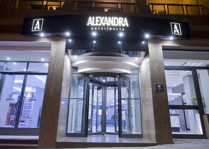  Alexandra