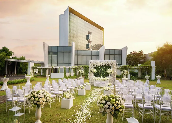 Spa Hotel: Doubletree By Hilton Jakarta - Diponegoro