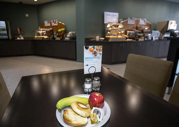 Beach Hotels Indigo Saint Louis Central West End By Ihg