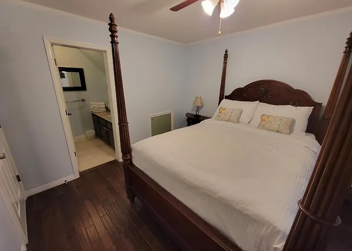 Bluejay Suites B&B