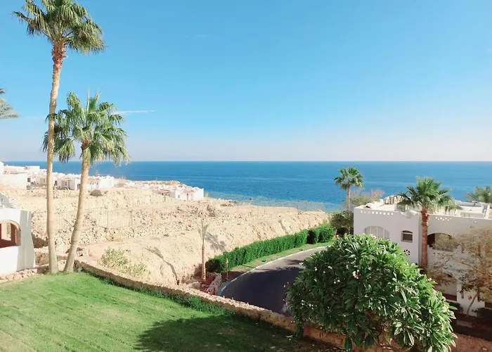 Domina coral bay Sultan - private room