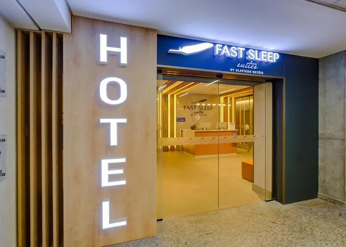Hotel 3 estrelas: Fast Sleep Suites by Slaviero Hoteis - Hotel dentro do Aeroporto de Guarulhos - Terminal 2 - desembarque oeste