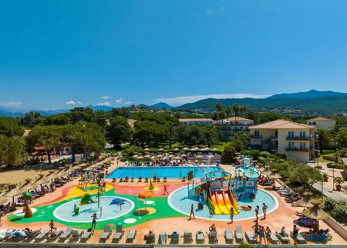Club Marina Viva