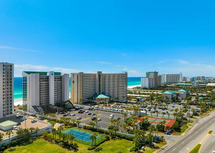 Vacation rental: Emerald Towers By Panhandle Getaways