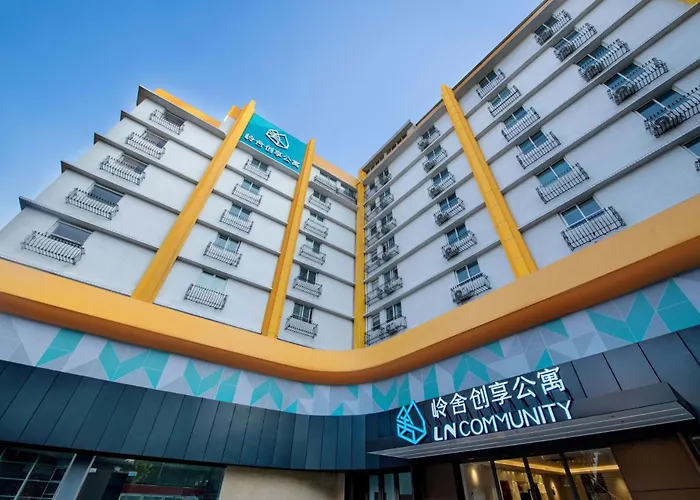 Hotel with view: Lncommunity Guangzhou Haizhu Branch