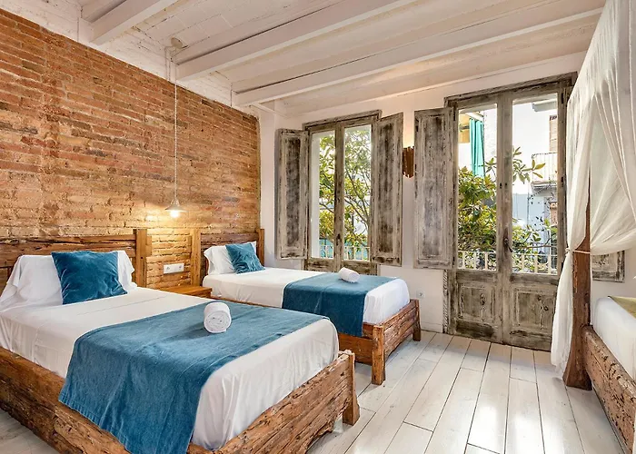 La Bodega Suites