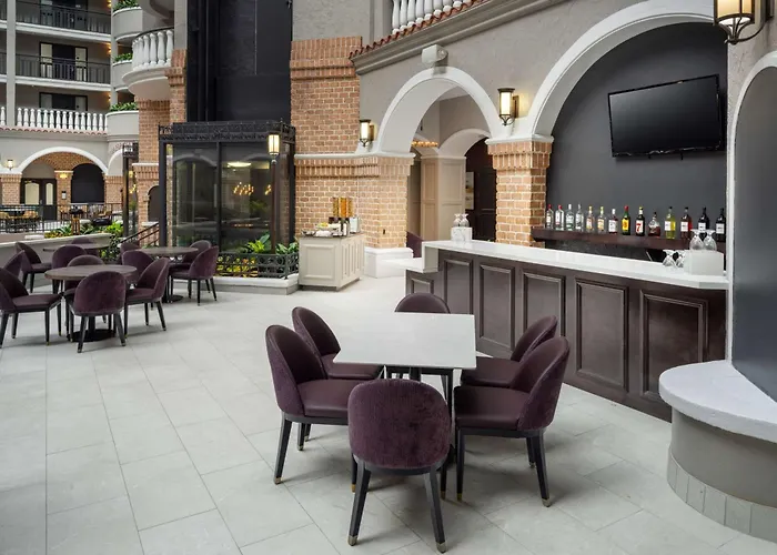 Embassy Suites By Hilton Orlando North