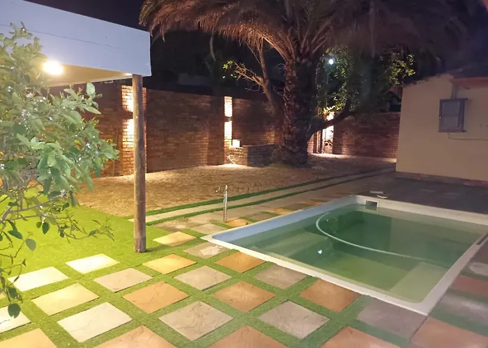 Ojong'S Court Bellville