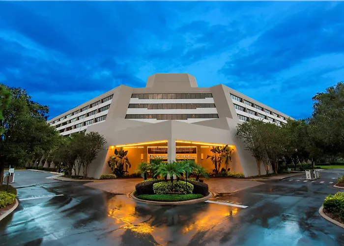 Hotel with Tennis: Doubletree Suites By Hilton Orlando At Disney Springs