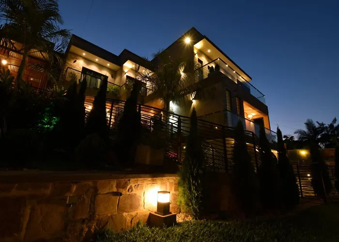 Hotel: Supreme Villa